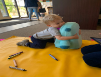 أنماط التواصل الاجتماعي في اضطراب طيف التوحد: التقييم، التفسير، والتدخل العلاجي